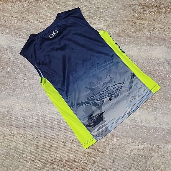 UNDERARMOUR YOUTH HEATGEAR SLEEVELESS TEE GREAT FOR SPORTS AND BASKETBALL SIZE 5 - Picture 5 of 5